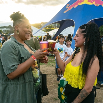 FESTÍN EN EL PARQUE
